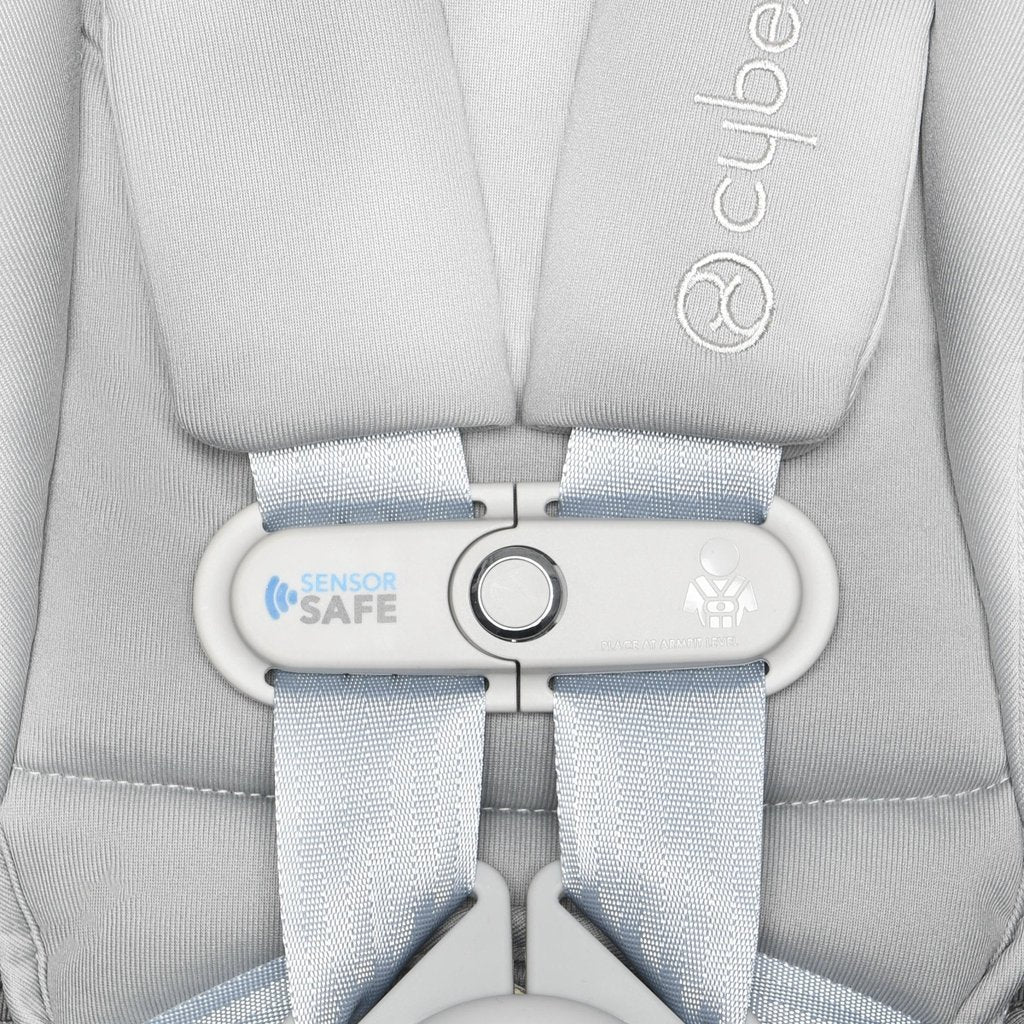 2020 Cybex Aton 2 Infant Car Seat with SensorSafe and Base