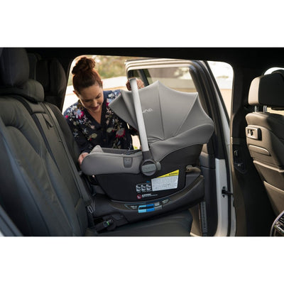 Nuna PIPA Lite R Infant Car Seat and RELX Base