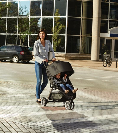 BABY JOGGER City Mini 2 Stroller 3 Wheels Design