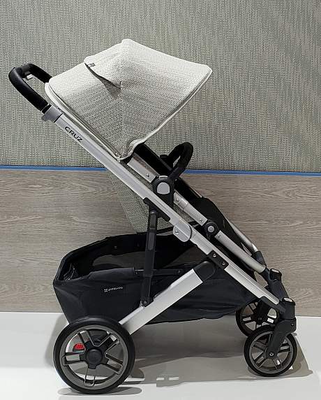 2020 UPPAbaby CRUZ V2 Stroller